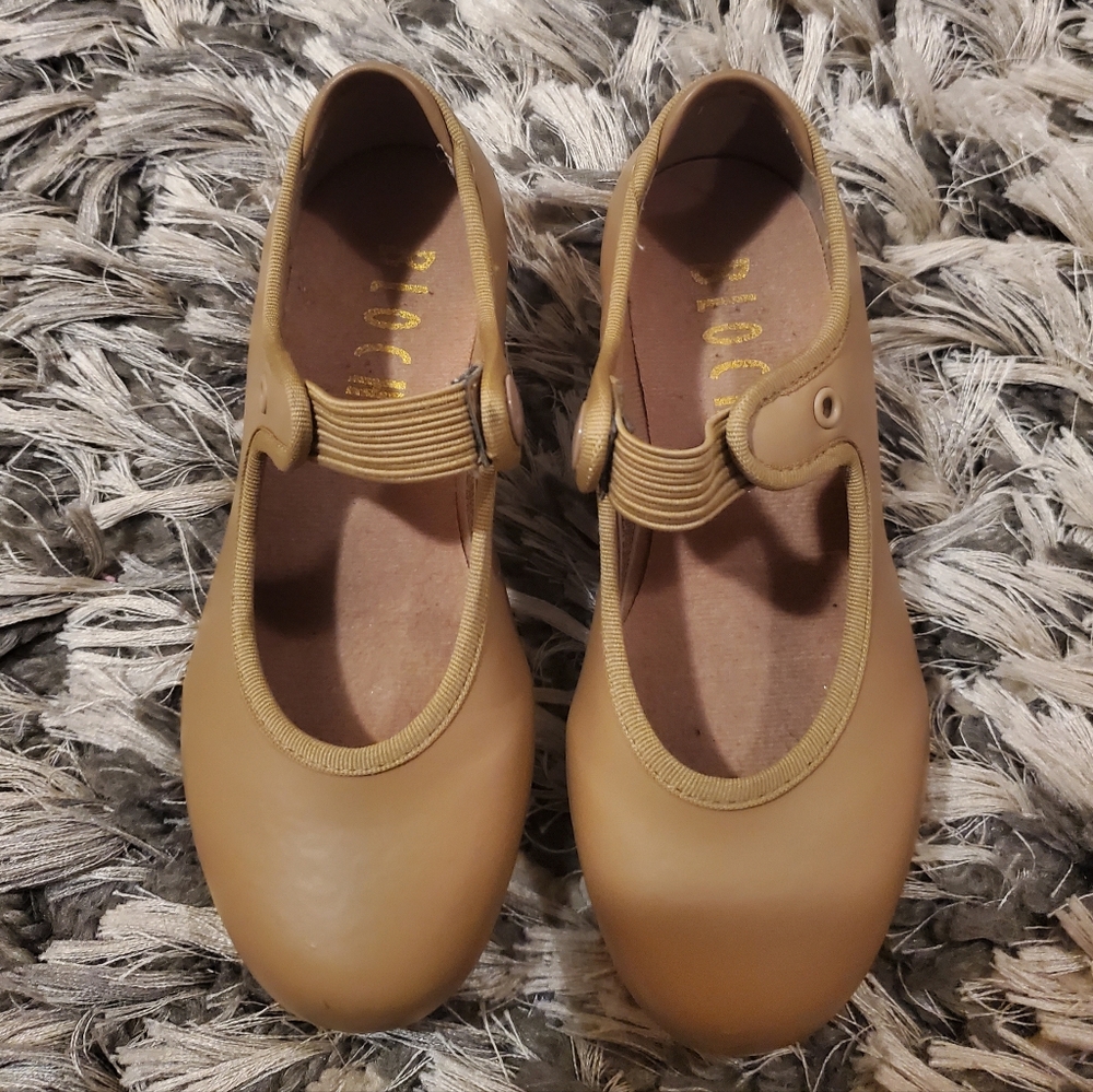 Bloch tap shoes, Little girls size 10